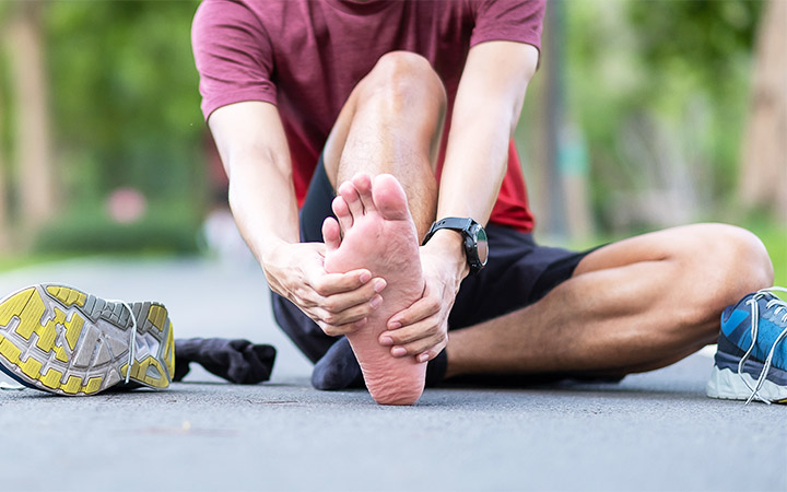 Tekaška poškodba: plantarni fasciitis Tekaška poškodba: plantarni fasciitis